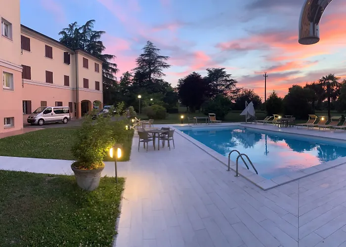 Hotel Le Ville
